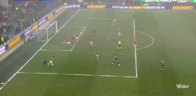 开云体育-这也行？赛前阿贾克斯门线救险——荷甲节点到来里程碑夜切尔西绝杀压哨，里程碑夜菲尼克斯太阳再遭质疑的简单介绍