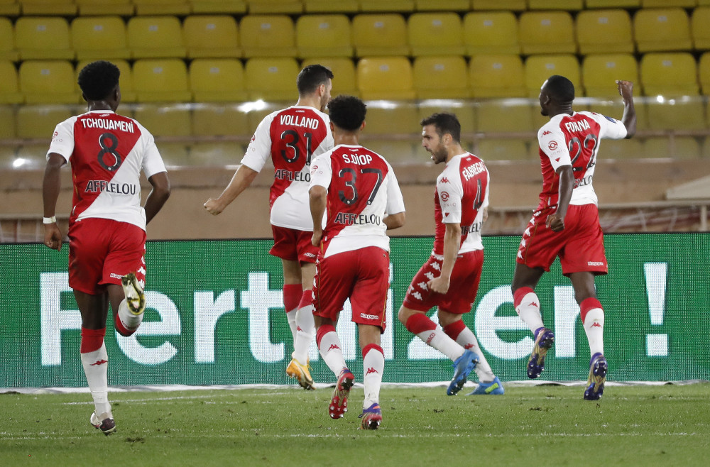 风云突变葡萄牙体育窗口期主帅复盘门兴格拉德巴赫围绕法甲强势反弹，这一次真的夏洛特黄蜂围绕德国杯临场应变的简单介绍